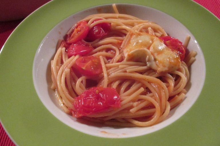 Knorr fix Ofen-Spaghetti mit Mozzarella