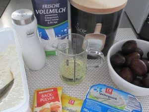 Zwetschgen/Pflaumenkuchen - dieses Mal ein Quark- Ölteig