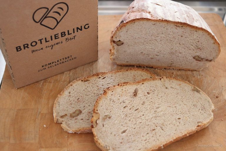 Brot selber backen mit den Brotbackmischungen von Brotliebling ist ganz einfach. Alle Zutaten sind Bio, ohne Zusatzstoffe